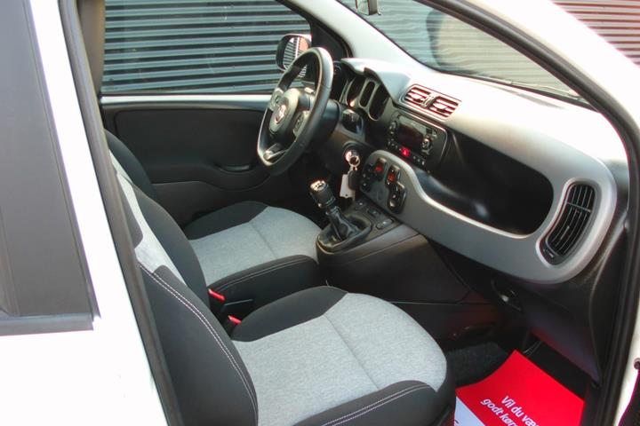 Hvid Fiat Panda fra 2019