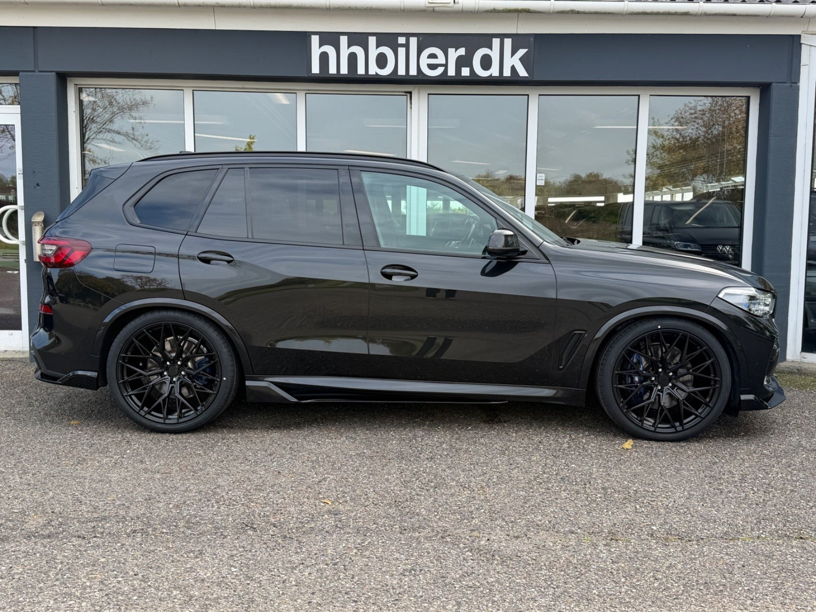 Sort BMW X5 fra 2021