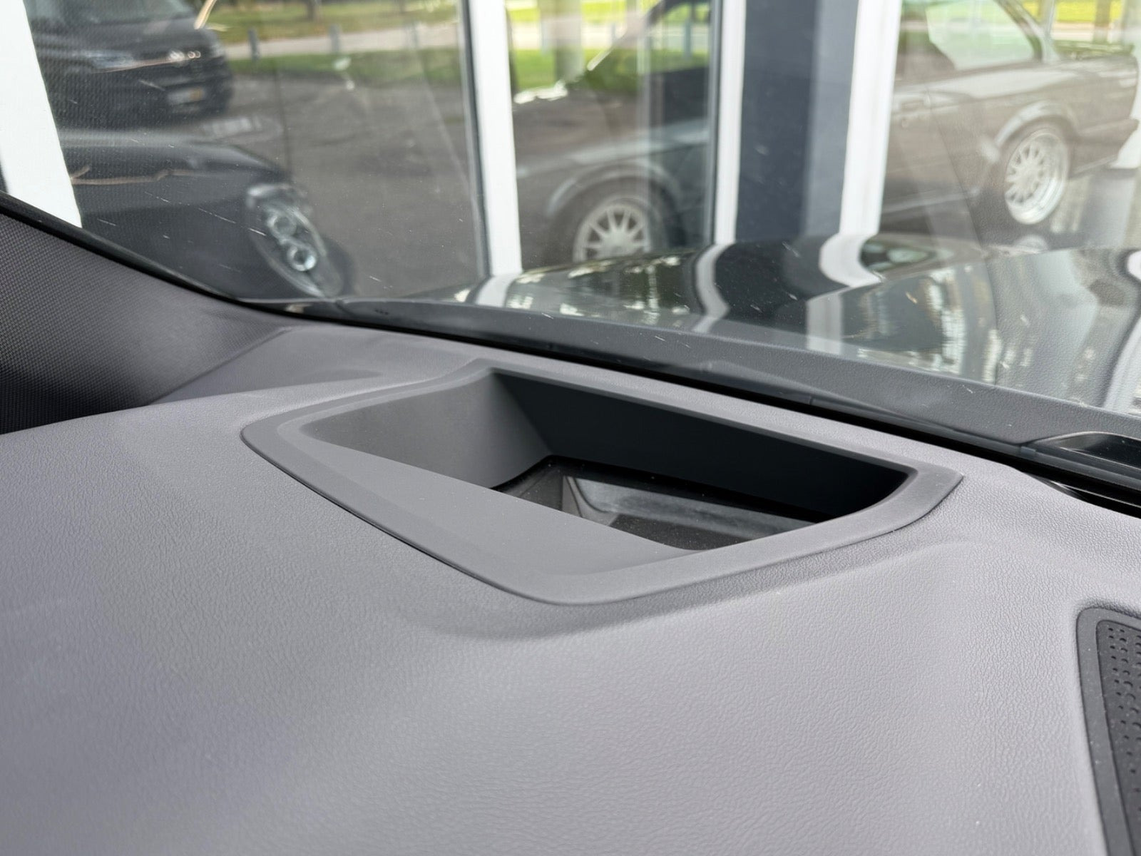 Sort BMW X5 fra 2021