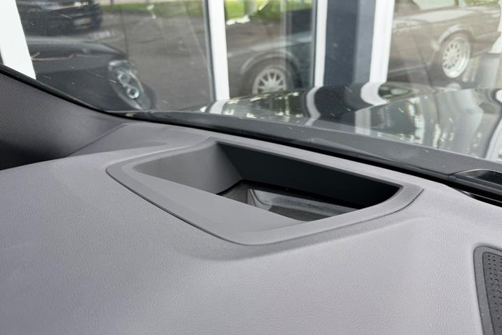 Sort BMW X5 fra 2021