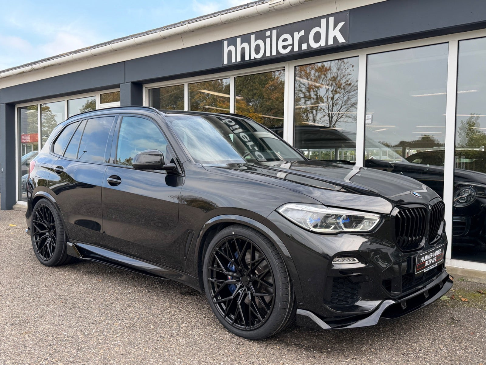 Sort BMW X5 fra 2021