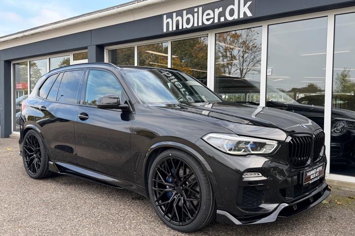 Sort BMW X5 fra 2021