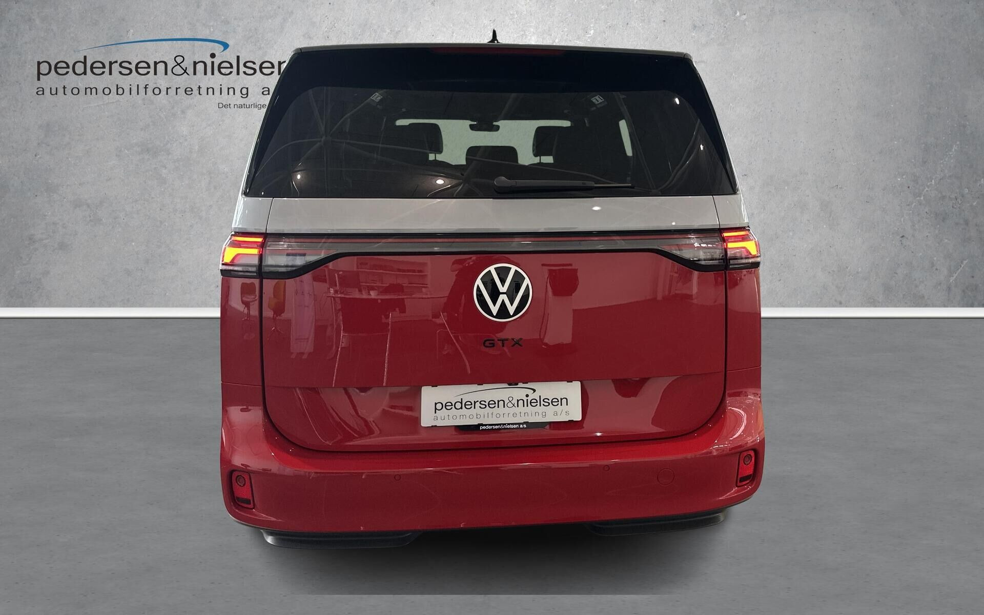Grå VW ID.Buzz fra 2025