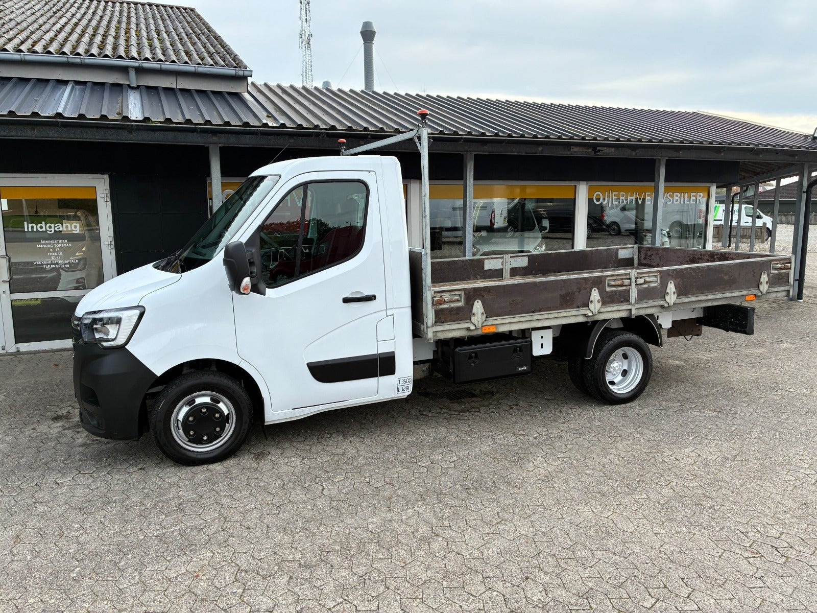 Renault Master IV T35 2,3 dCi 165 L3 Chassis RWD