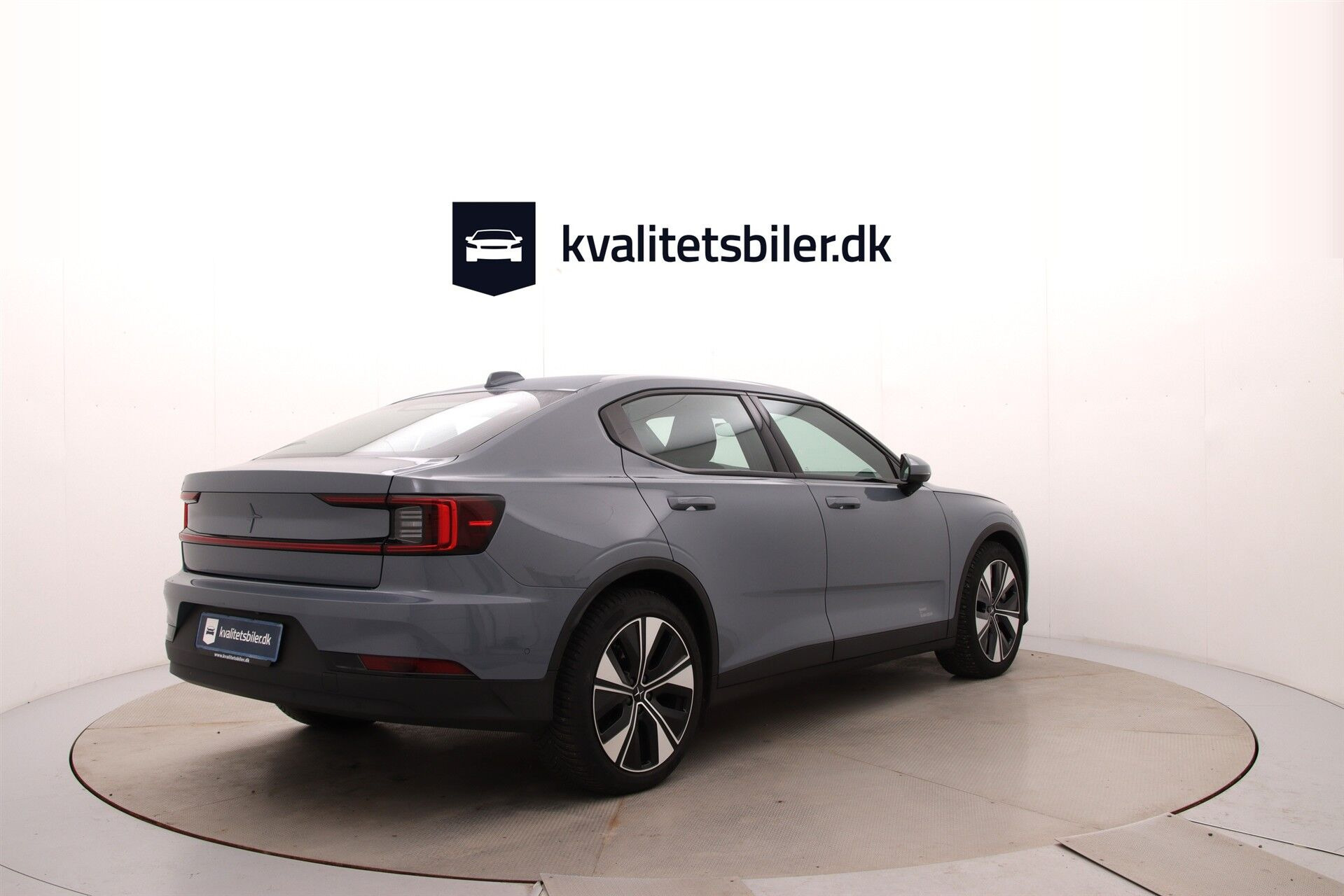 Grå Polestar 2 fra 2023