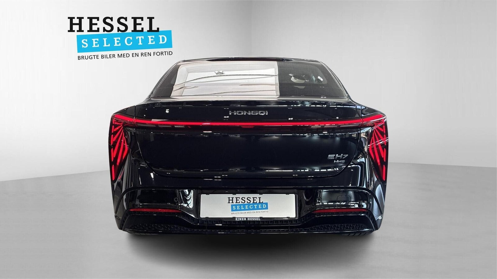 Sort Hongqi EH7 fra 2025