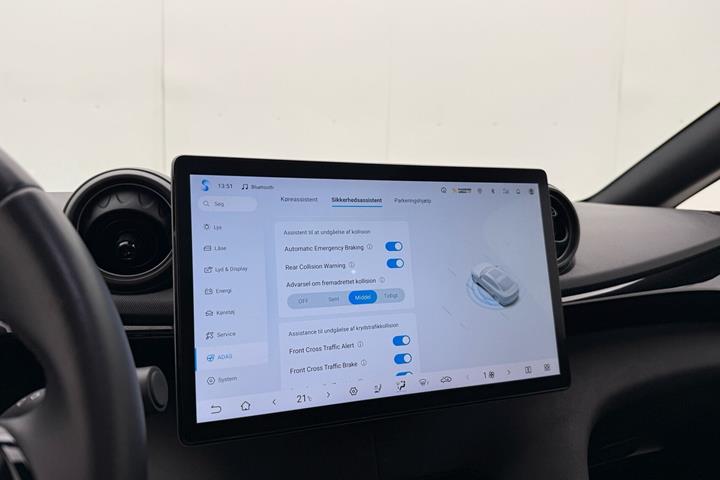 Grå BYD Dolphin fra 2024