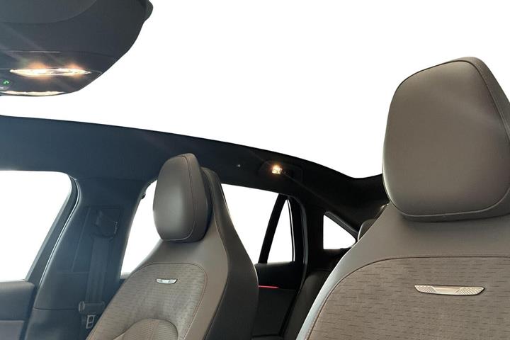 Sort Hongqi EH7 fra 2025