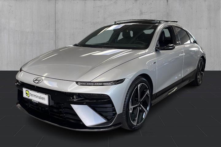 Sølv Hyundai Ioniq 6 fra 2026