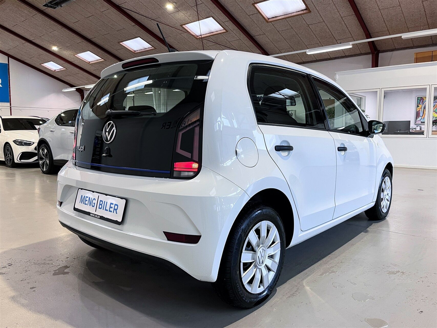Hvid VW E-UP! fra 2021