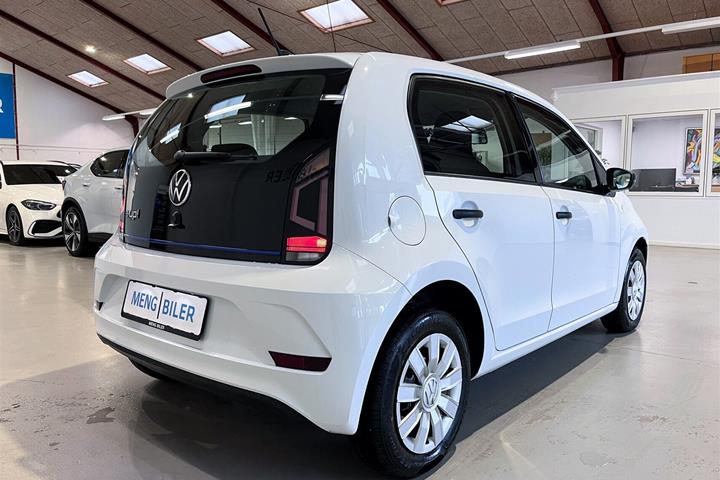 Hvid VW E-UP! fra 2021