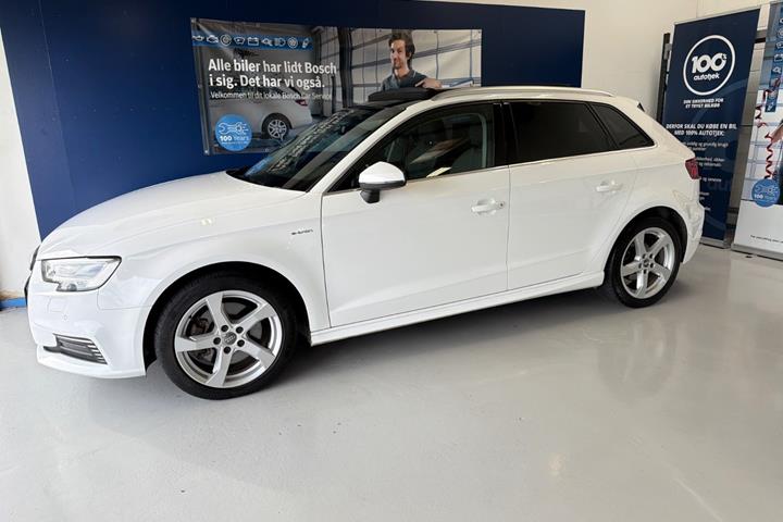 Hvid Audi A3 fra 2017