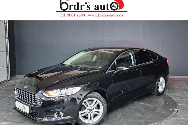 Sort Ford Mondeo fra 2018