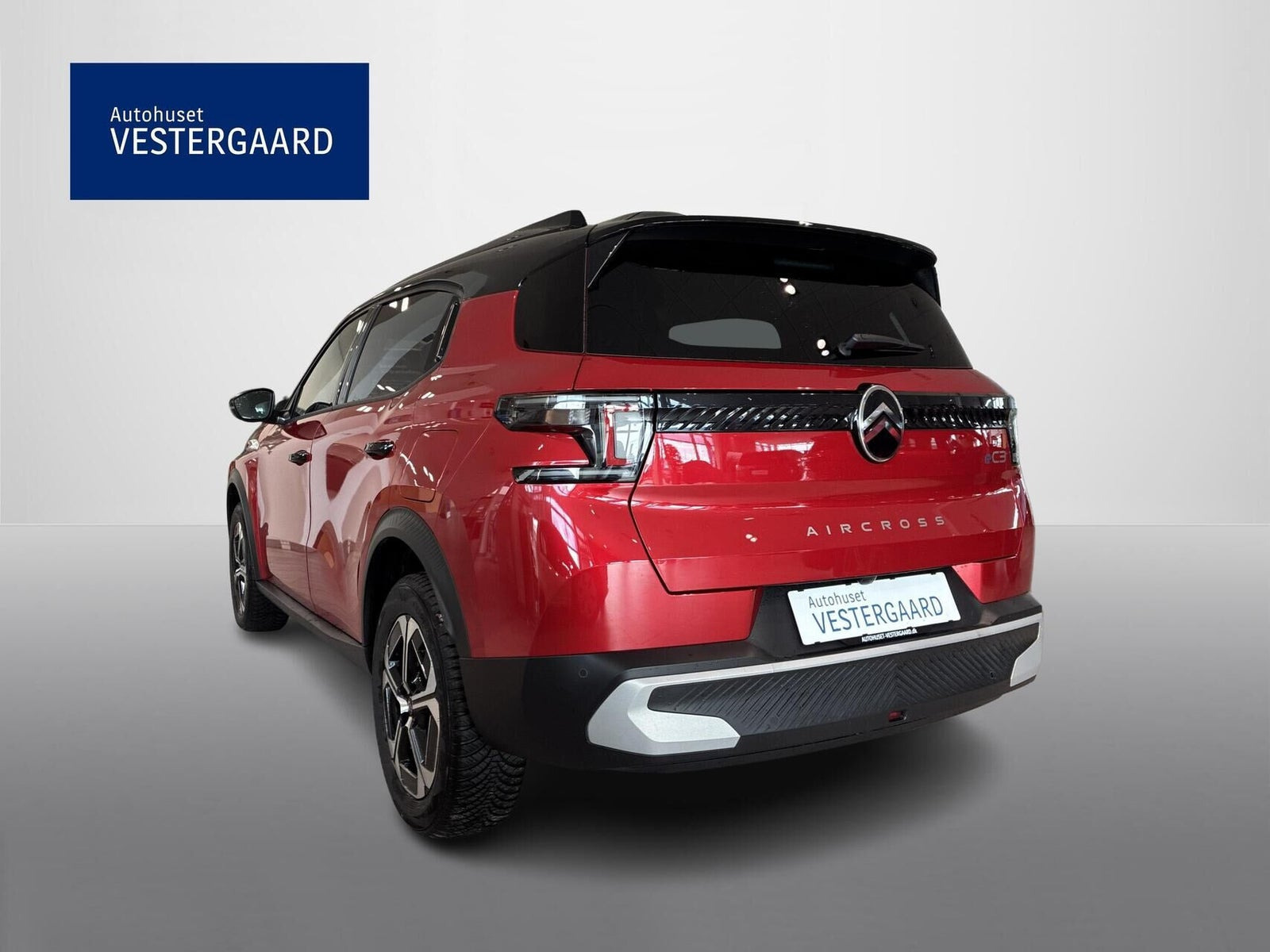Rød Citroën e-C3 Aircross fra 2025