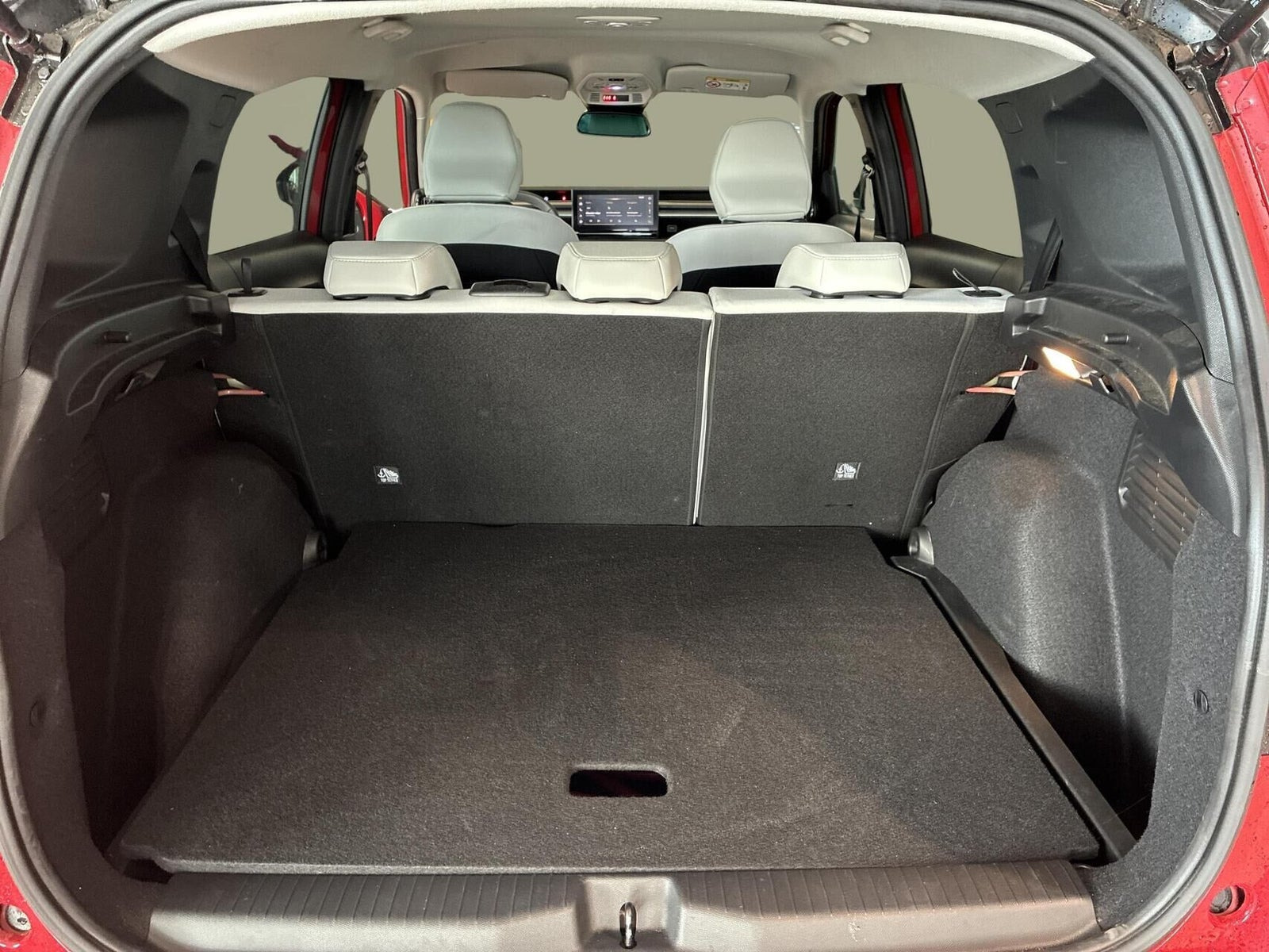 Rød Citroën e-C3 Aircross fra 2025