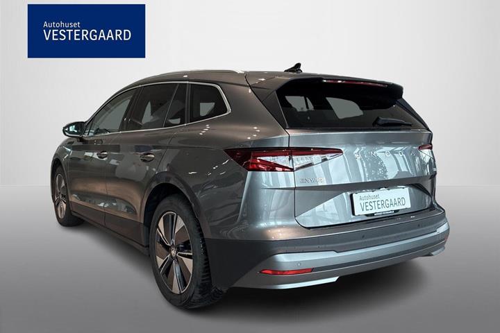 Grå Skoda Enyaq fra 2024