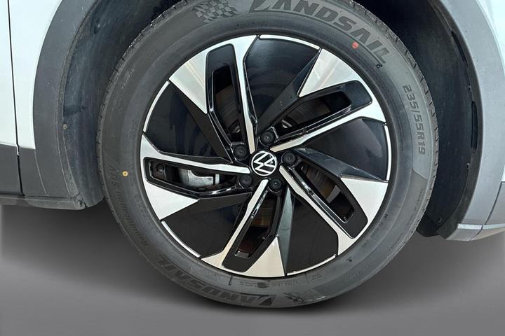 Hvid VW ID.4 fra 2024