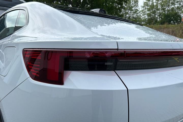 undefined Polestar 4 fra 2026