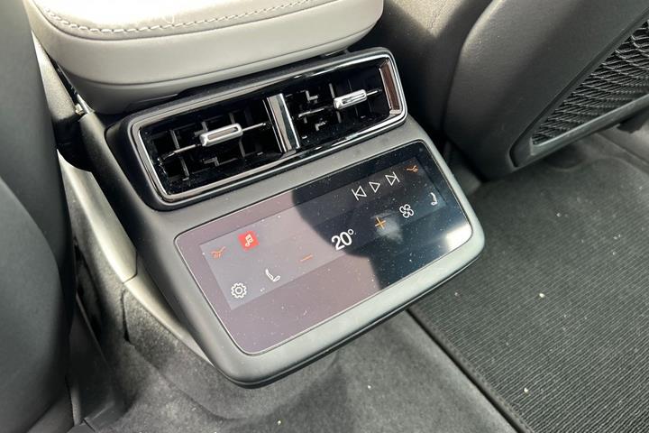 undefined Polestar 4 fra 2026