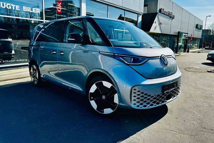 Sølv VW ID.Buzz fra 2023
