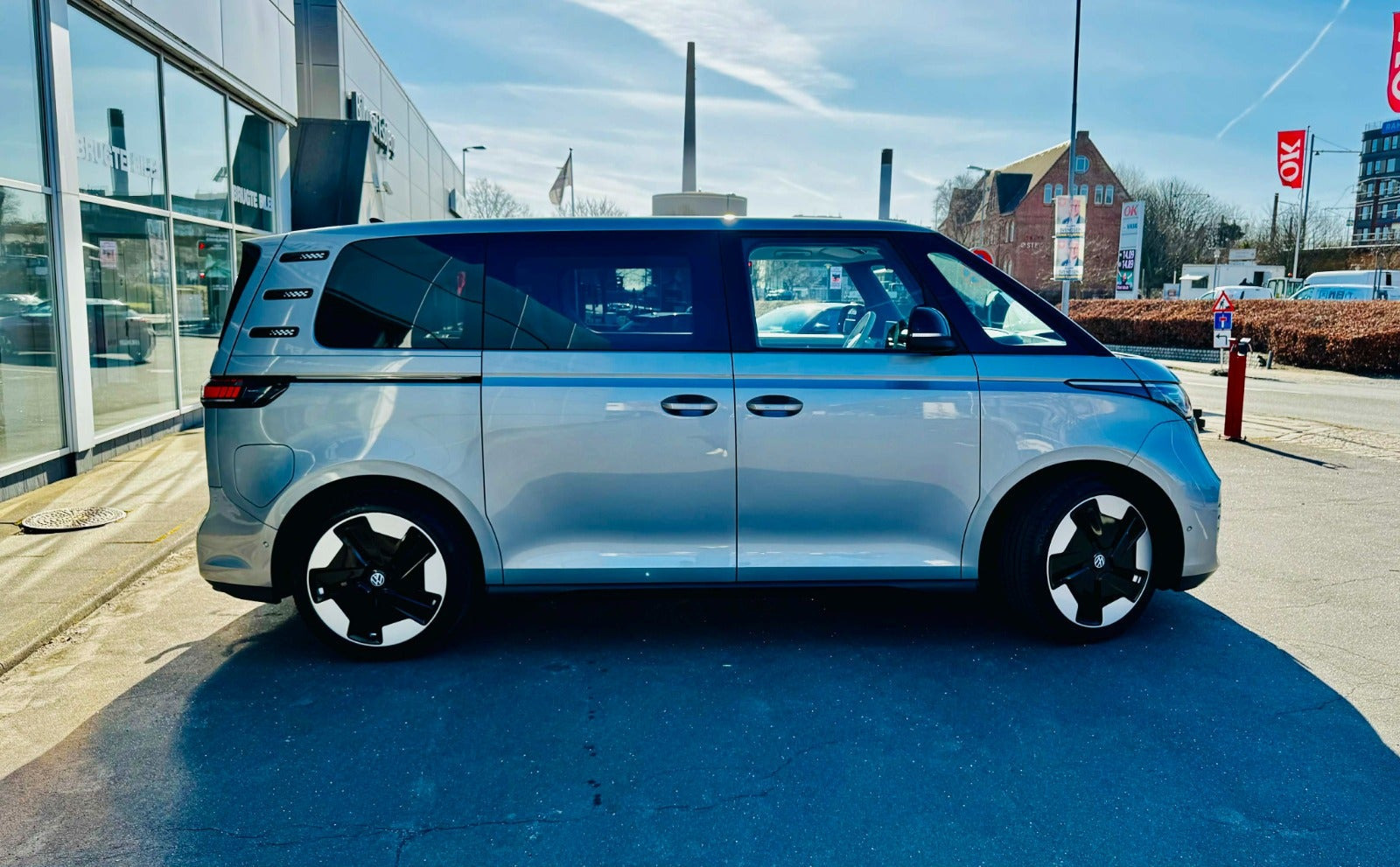 Sølv VW ID.Buzz fra 2023
