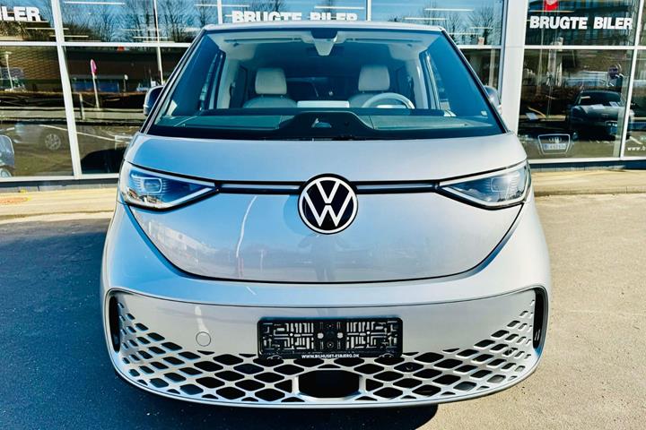 Sølv VW ID.Buzz fra 2023