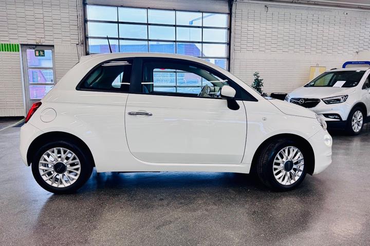 Hvid Fiat 500 fra 2016