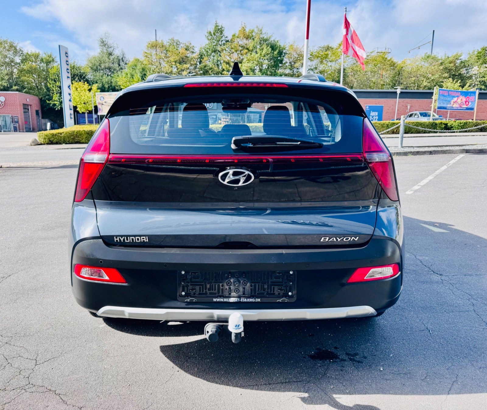 Grå Hyundai Bayon fra 2022