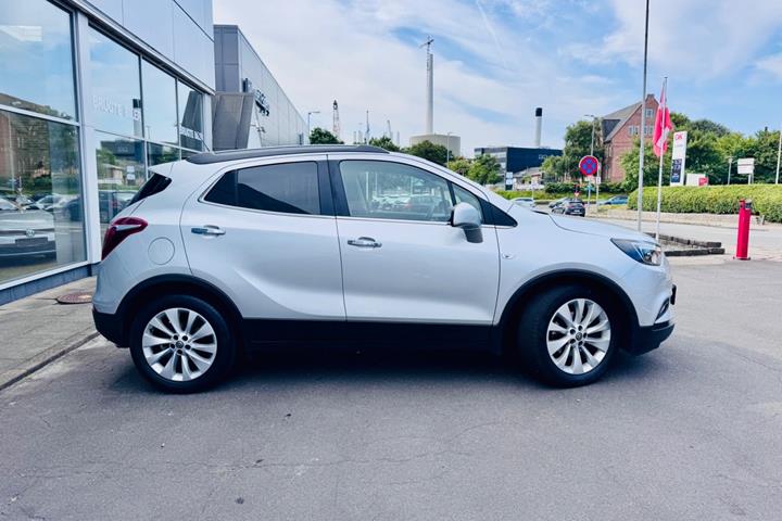 Sølv Opel Mokka X fra 2017