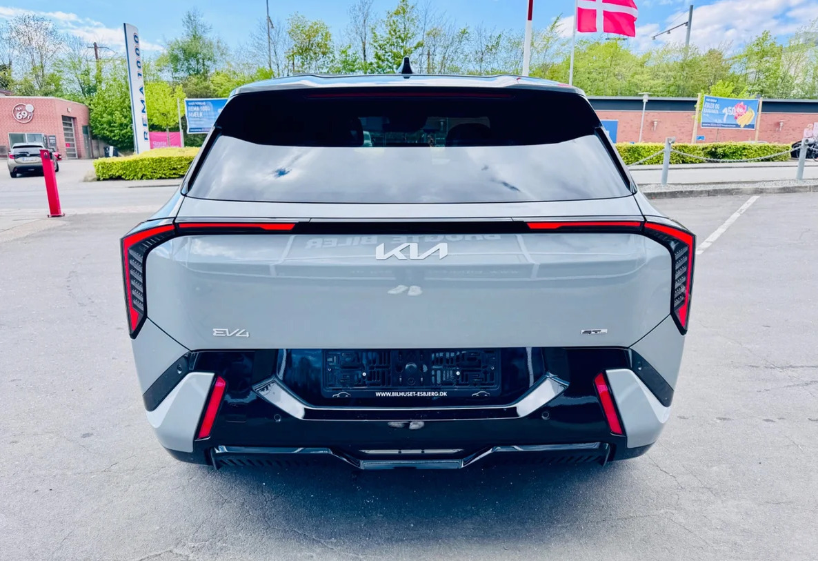 Grøn Kia EV4 fra 2026