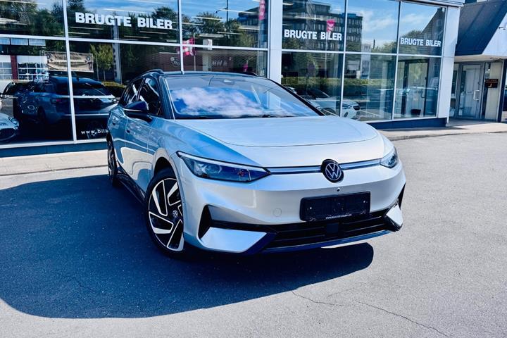Sølv VW ID.7 fra 2025