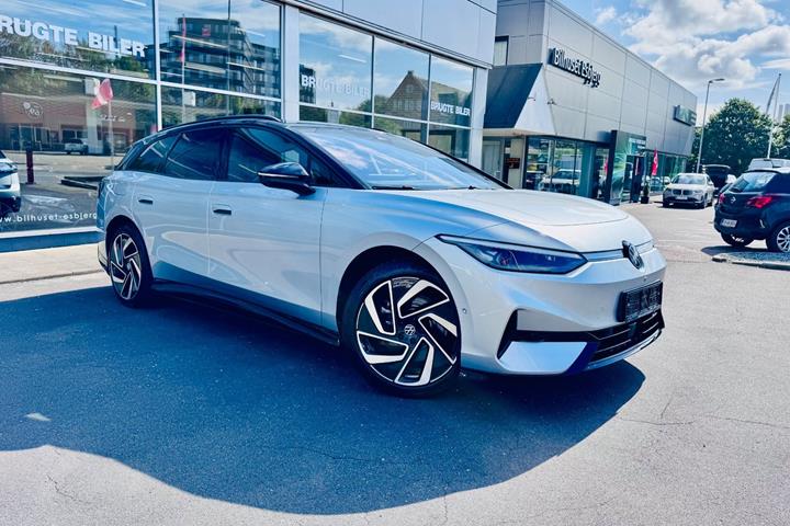 Sølv VW ID.7 fra 2025