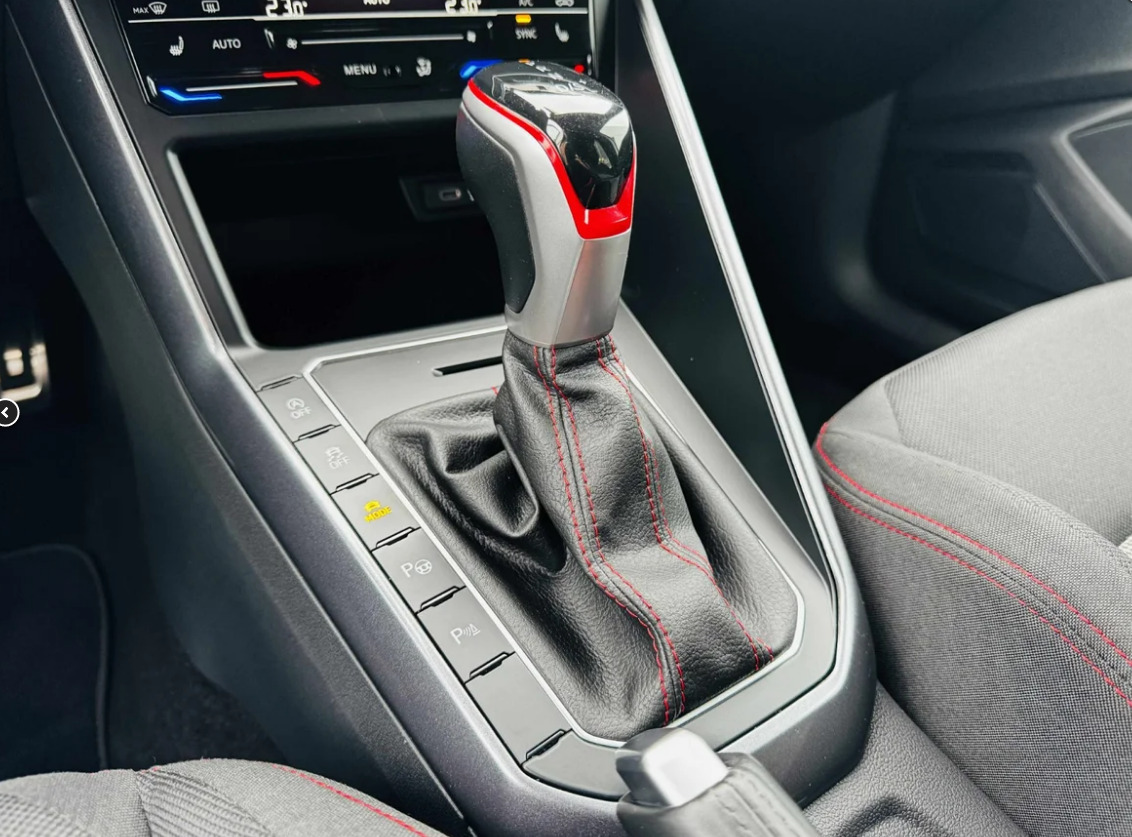 Hvid VW Polo fra 2025