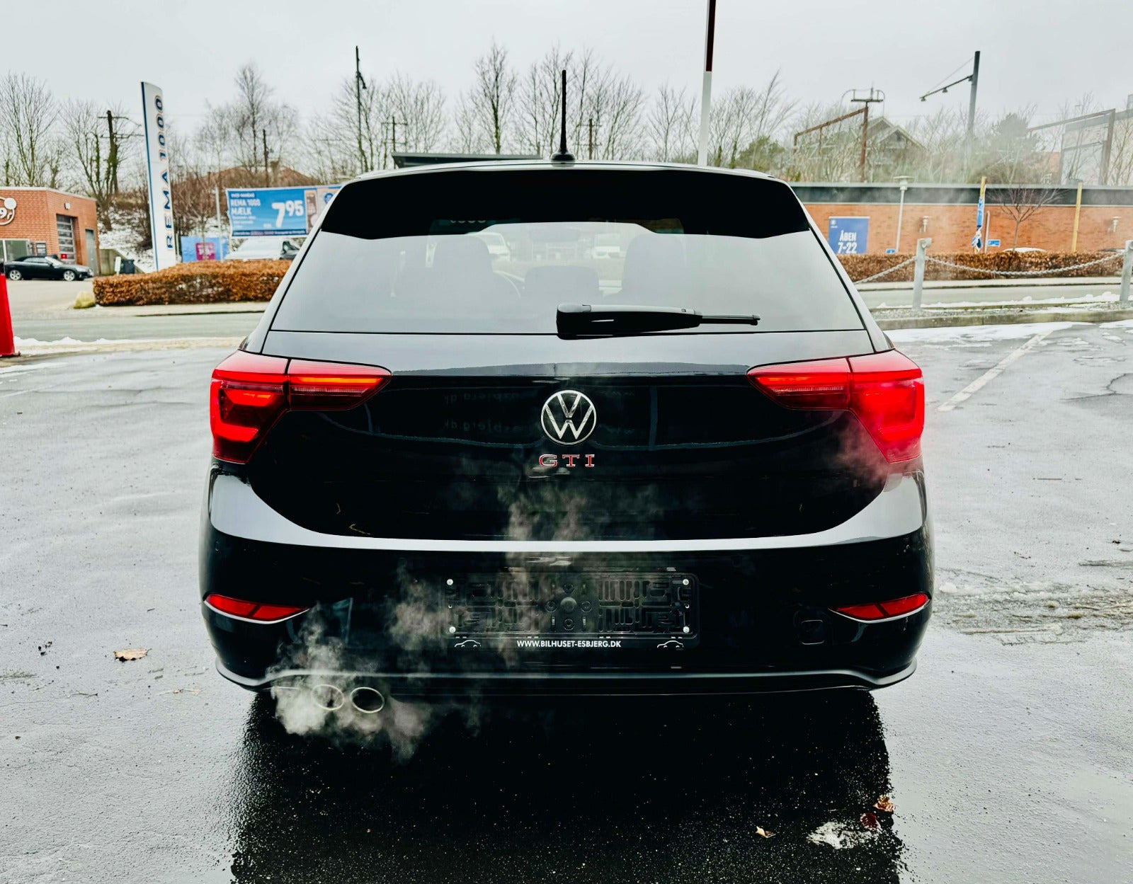 Sort VW Polo fra 2022