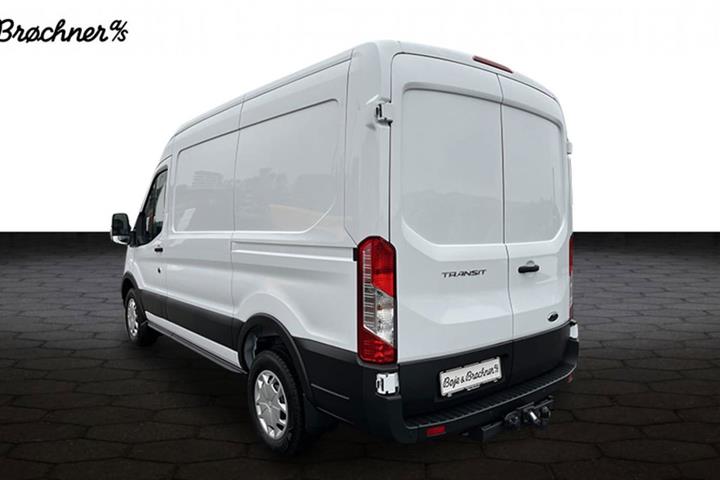 Hvid Ford Transit 350 L2 Van fra 2024