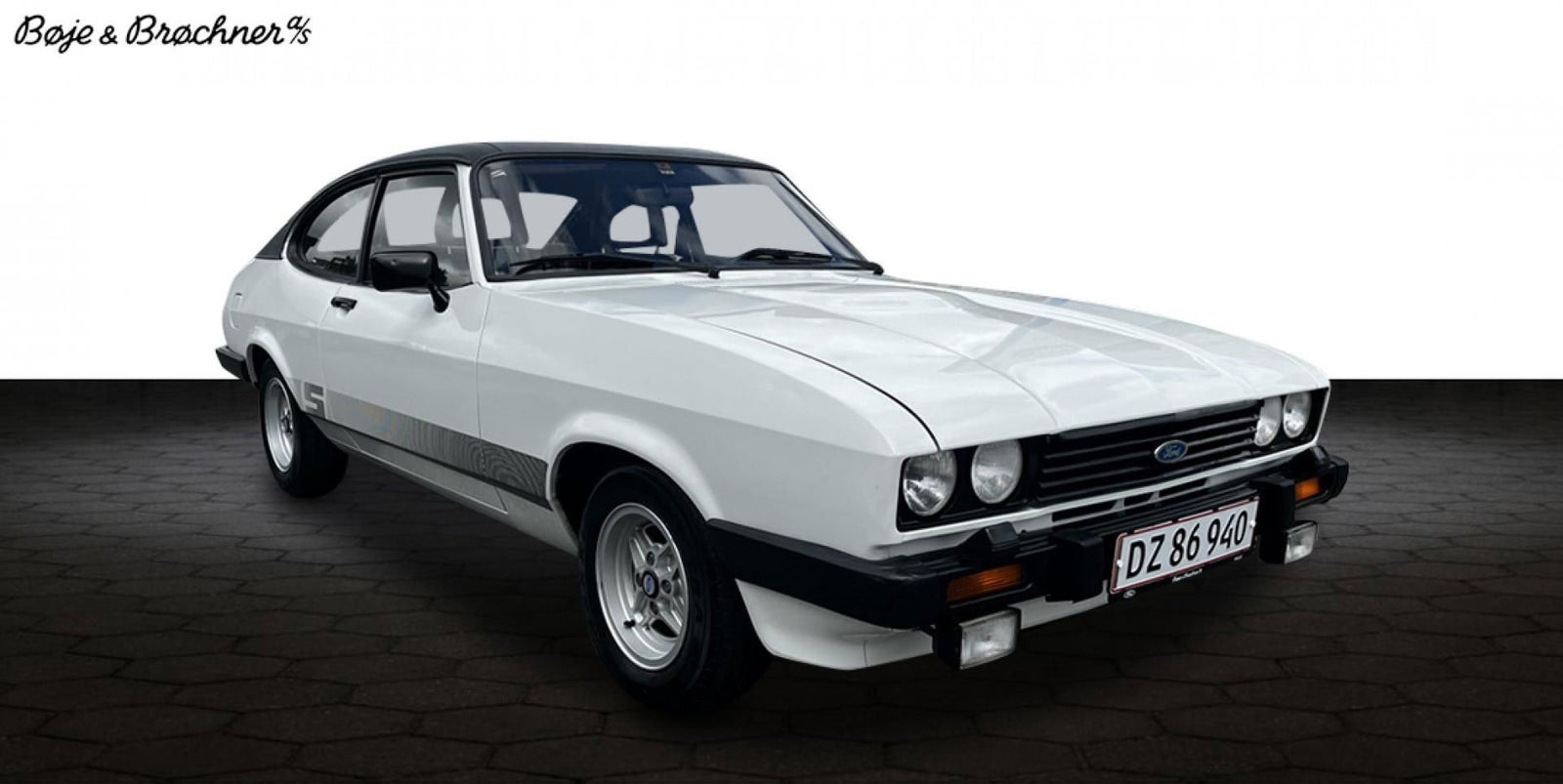 Hvid Ford Capri fra 1980