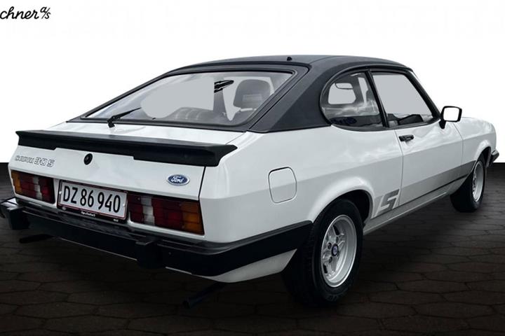 Hvid Ford Capri fra 1980