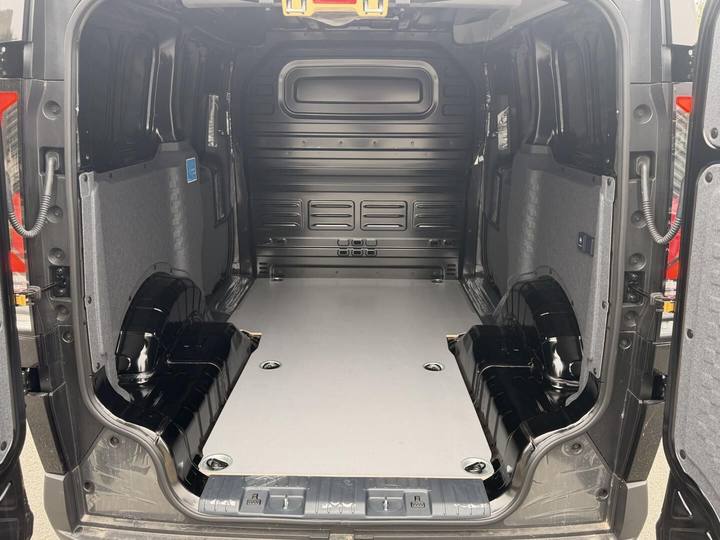 Hvid Kia PV5 fra 2026
