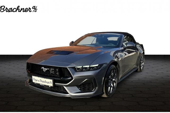 Grå Ford Mustang fra 2025