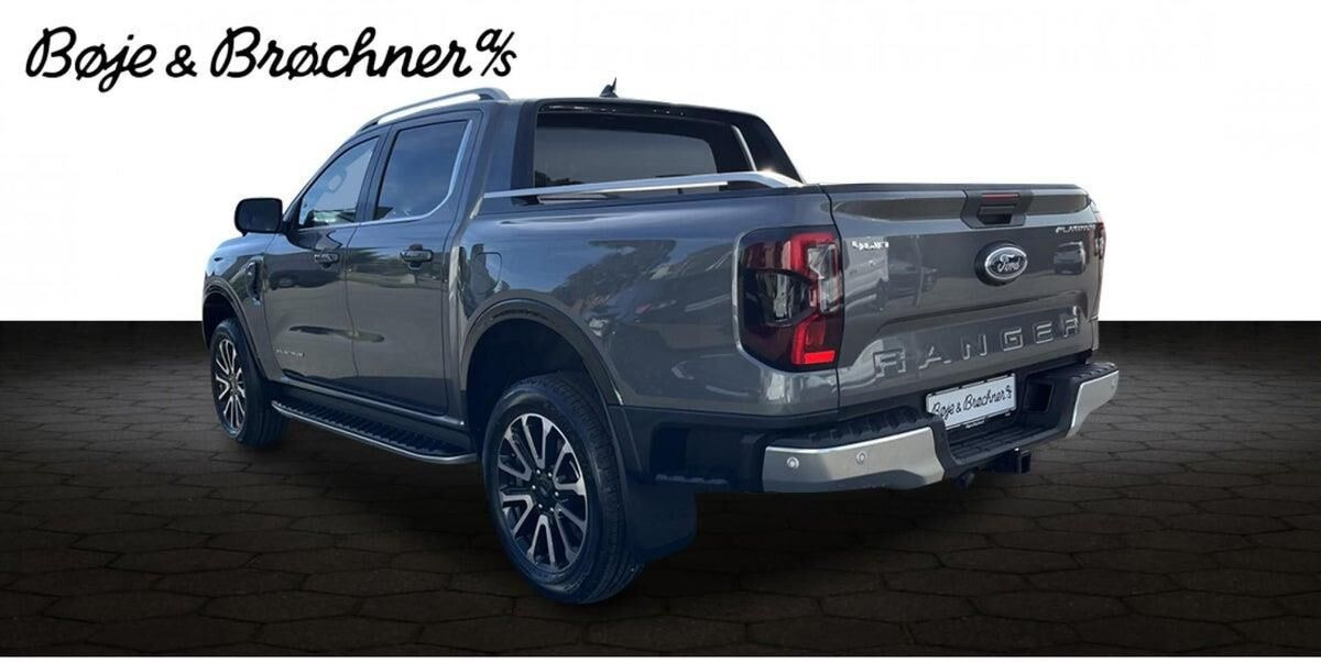 Grå Ford Ranger fra 2026