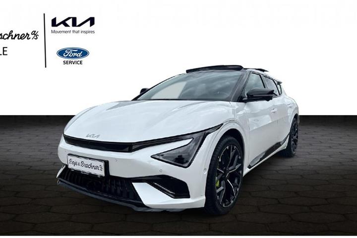 Hvid Kia EV6 fra 2026