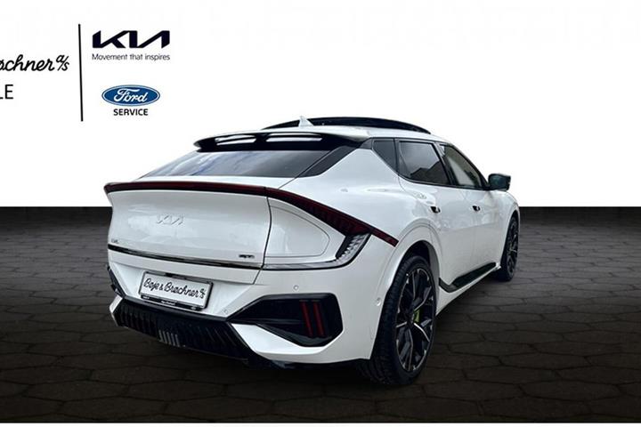 Hvid Kia EV6 fra 2026