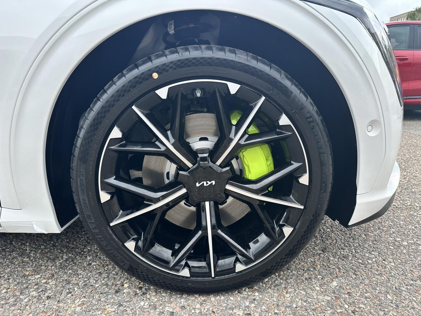Hvid Kia EV6 fra 2026