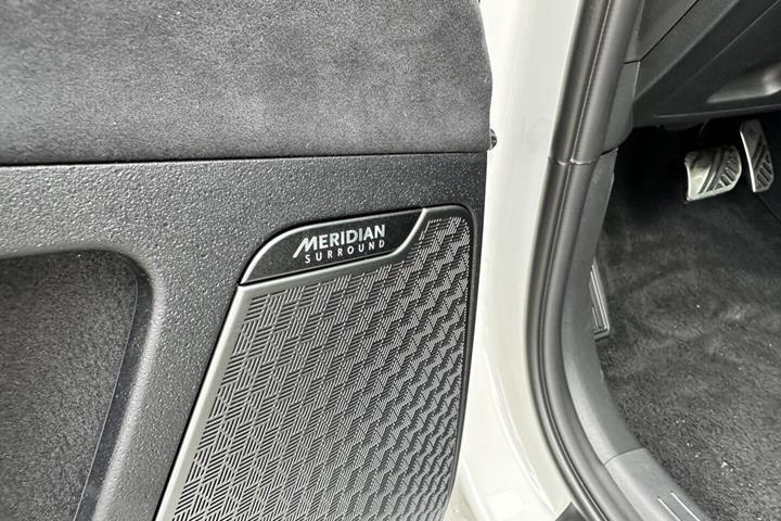 Hvid Kia EV6 fra 2026