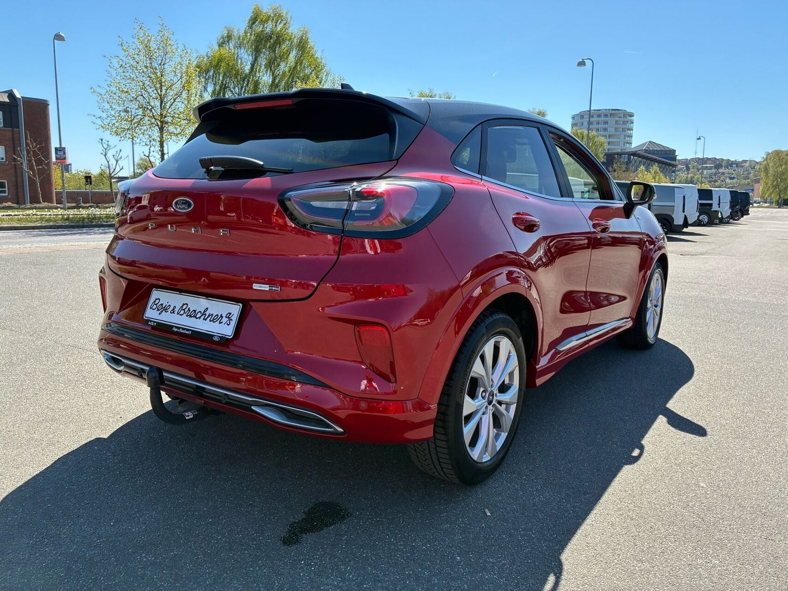 Rød Ford Puma fra 2021