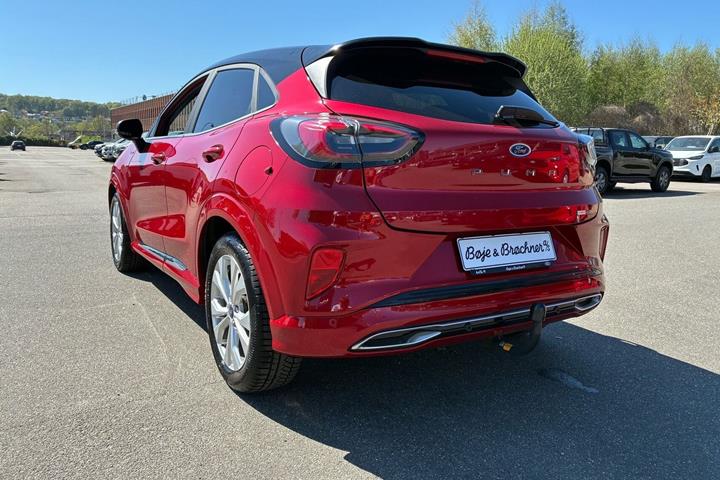 Rød Ford Puma fra 2021