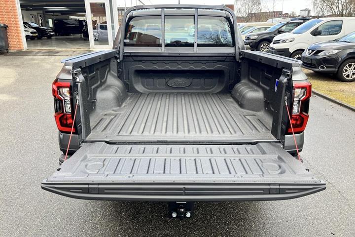 Grå Ford Ranger fra 2026