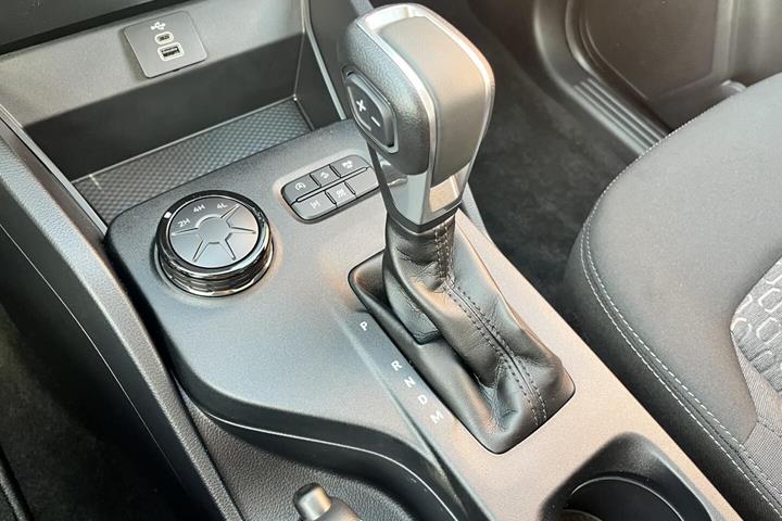 Grå Ford Ranger fra 2026