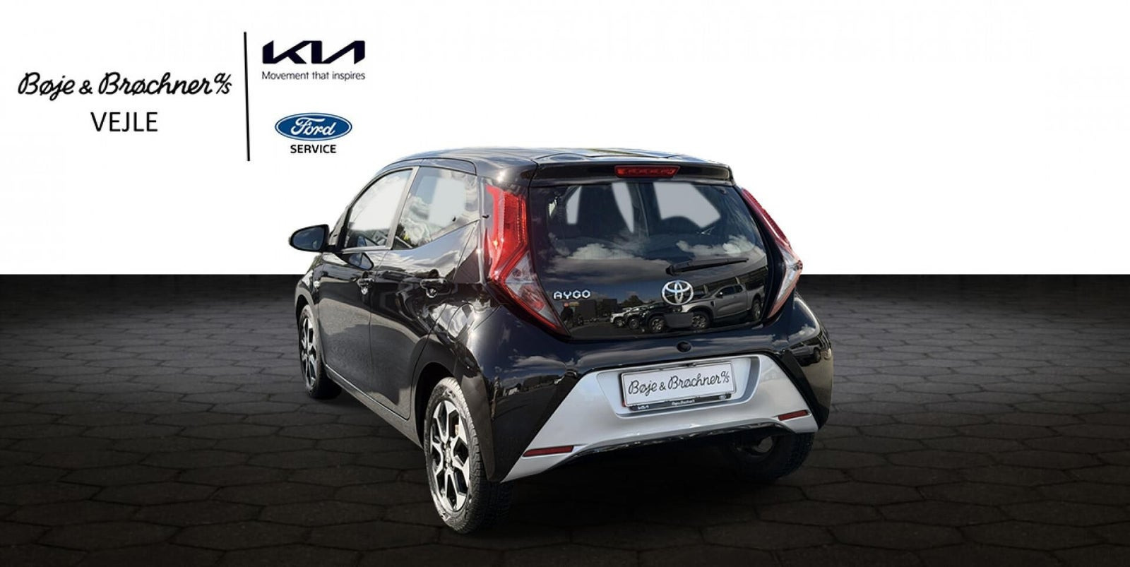 Sort Toyota Aygo fra 2019