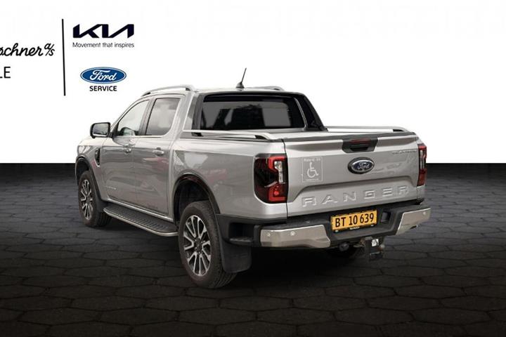 Sølv Ford Ranger fra 2025
